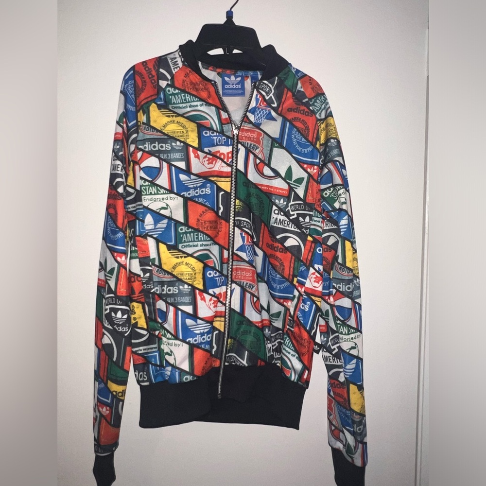 Adidas Originals Women Lightweight Graphic Track Jacket- Size S
